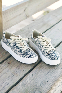 BFF Sneaker