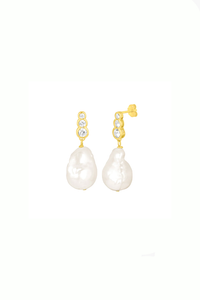 Maia Pearl Earrings